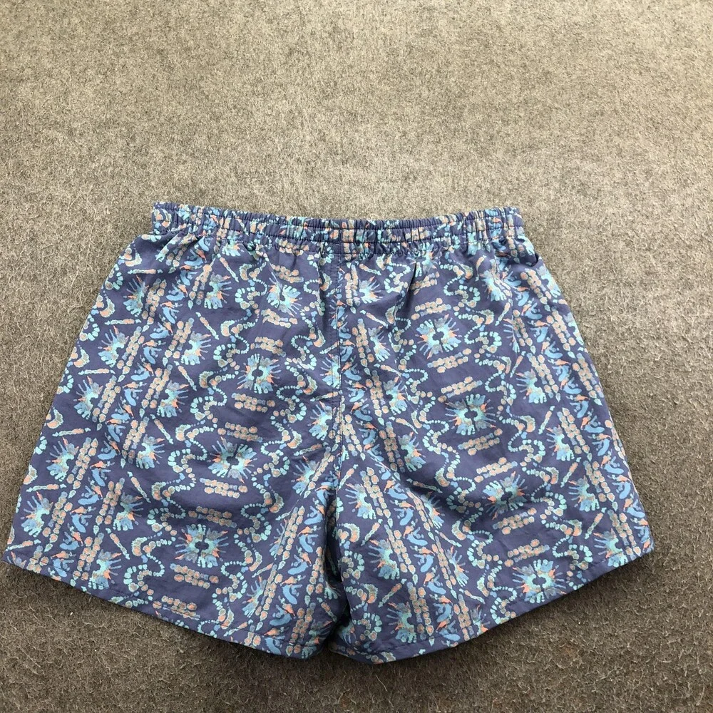 Patagonia Shorts Mens Medium Blue Geometric Print Swim Trunks Pockets